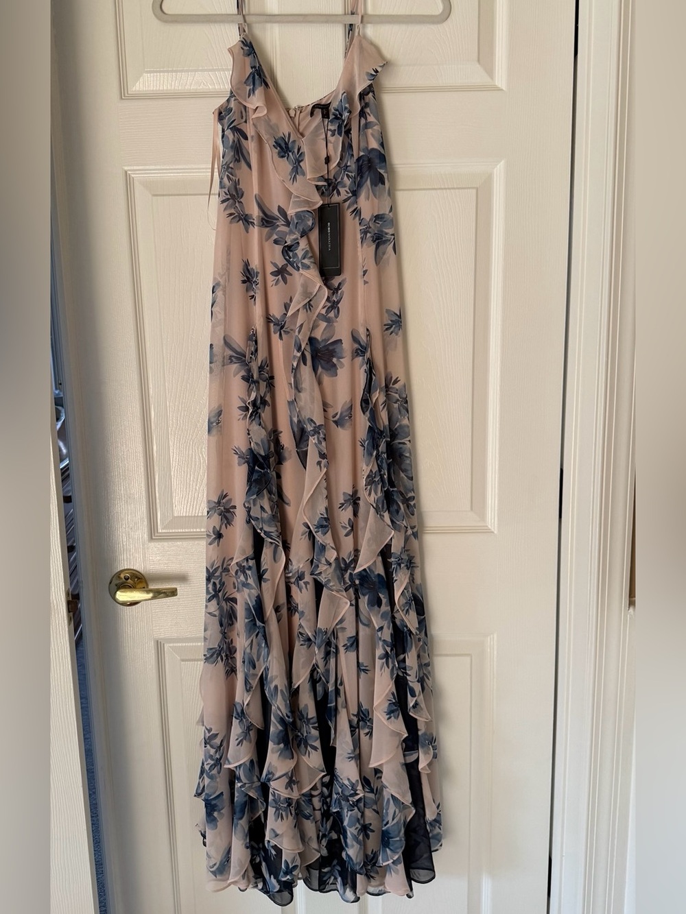 BCBGMAXAZRIA Floral Ruffle Maxi Dress Blush Blue NWT Size 0